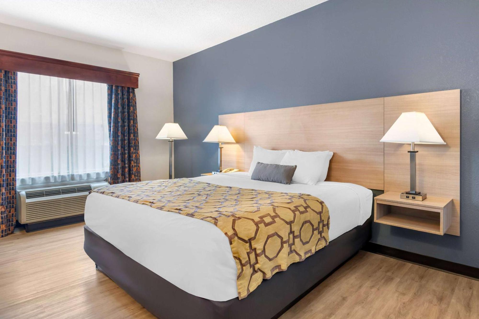Hotel Baymont By Wyndham Kennesaw Exterior foto